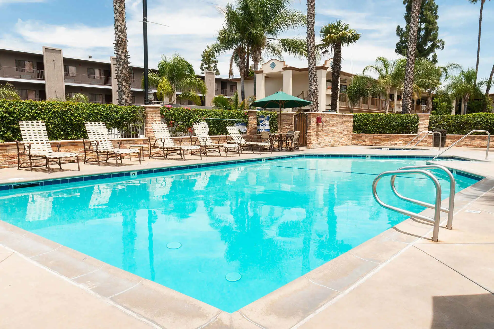 pool at Park Vue Inn; Courtesy of Park Vue Inn