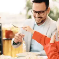 Family eating pasta