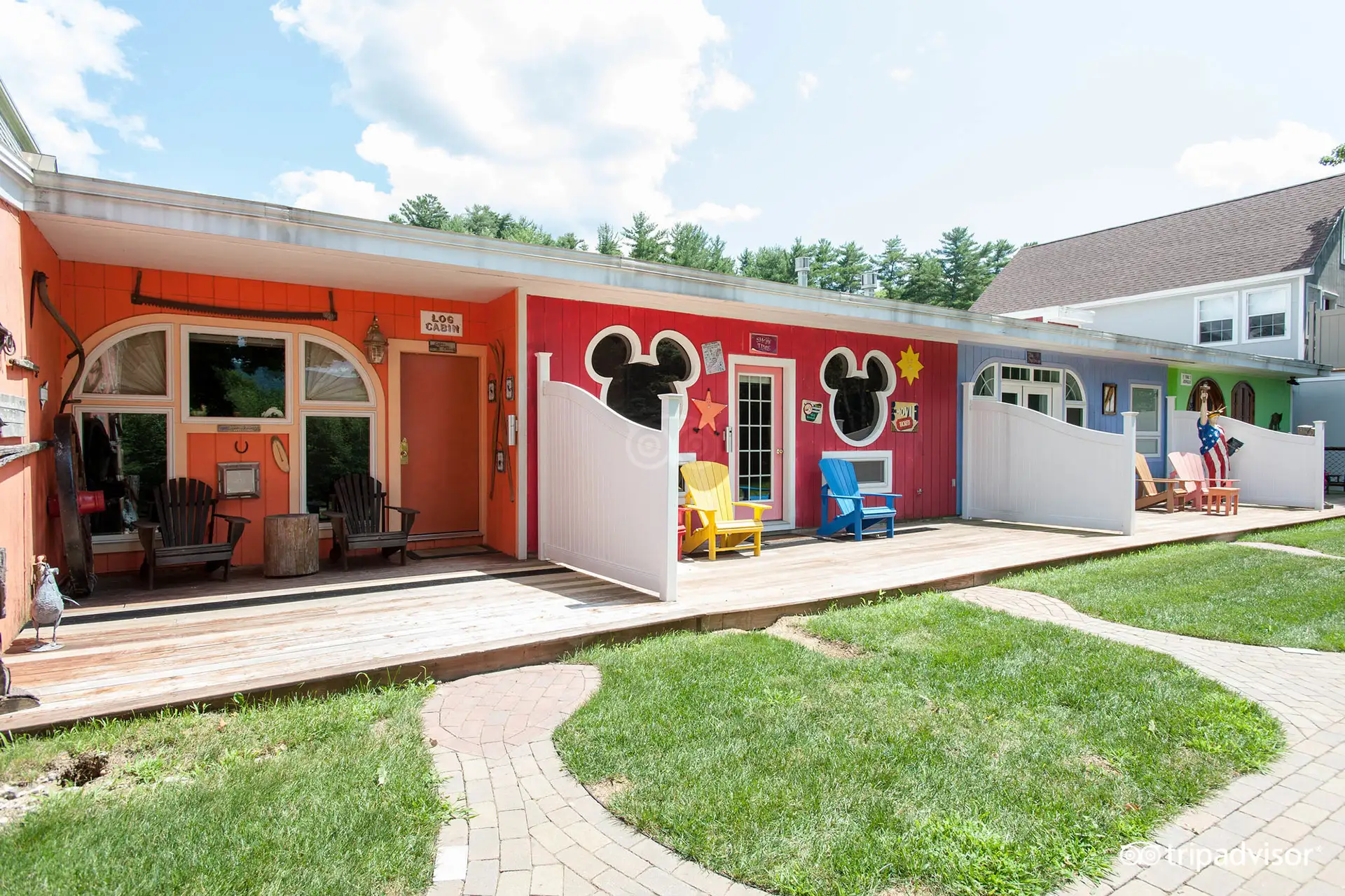 Adventure Suites in North Conway, New Hampshire; Courtesy of Oyster