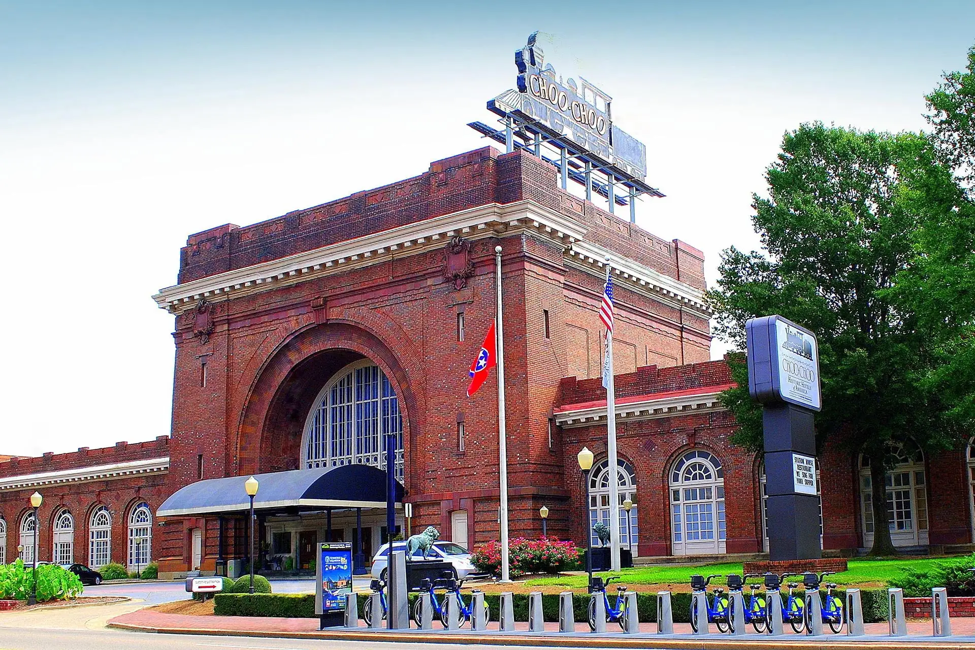 Chattanooga Choo Choo Hotel; Courtesy of Chattanooga Choo Choo Hotel