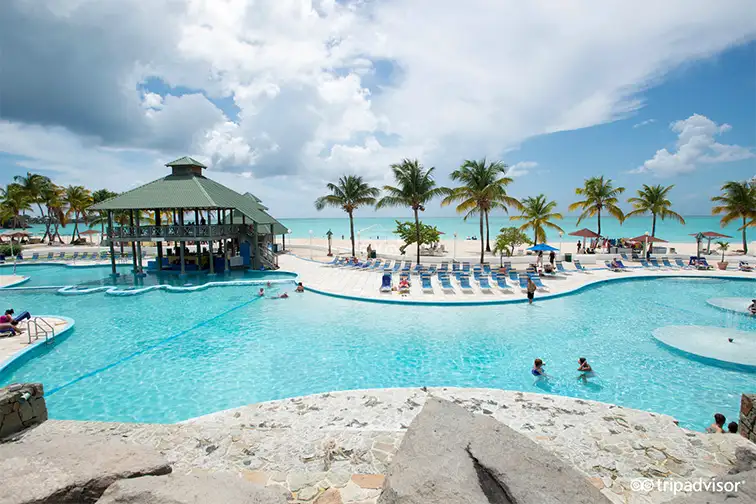 Jolly Beach Resort in Antigua