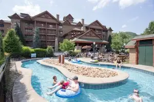 The Lazy River at the Bearskin Lodge on the River Hotel in Tennessee